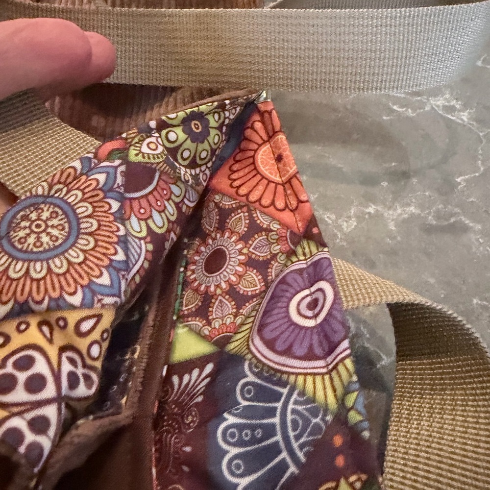 Handcrafted shoulder-bag in corduroy and cotton. Inside pocket with magnet clasp - Picture 5 of 6